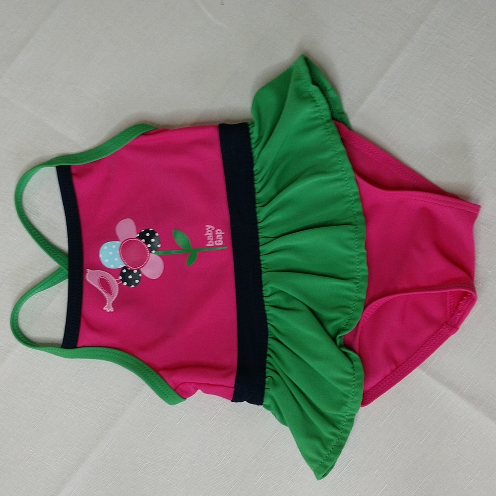 Gap baby girl swimsuit. Size 3-6 mos.